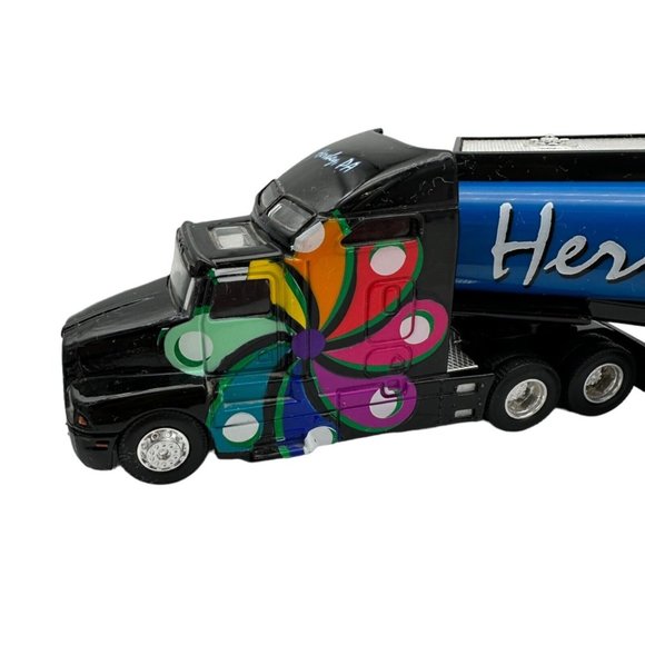 Hershey Park PA Toy Big Rig Truck Cab Separates from Trailer Realtoy Brand - Picture 2 of 15